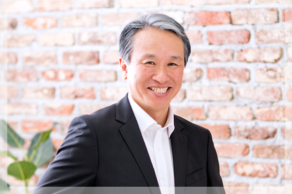 代表取締役 小林誠司 代表取締役 小林誠司